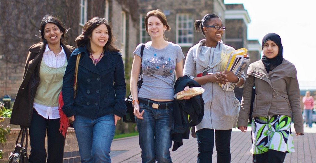 So much for Brexit: latest figures show that the number of EU and international students applying for university places in the UK has increased to over 100,000 for the first time, a rise of almost 8% compared to last year. Image by Universities UK