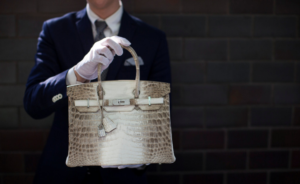 The Hermes diamond and Himalayan Nilo Crocodile Birkin handbag at Heritage Auctions offices in Beverly Hills, California September 22, 2014. Image credit: REUTERS/Mario Anzuoni/File Photo